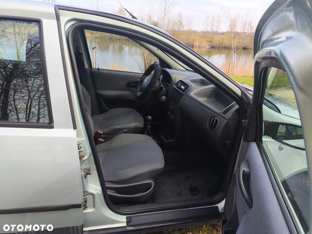 Fiat Punto 1.2 8V - 10