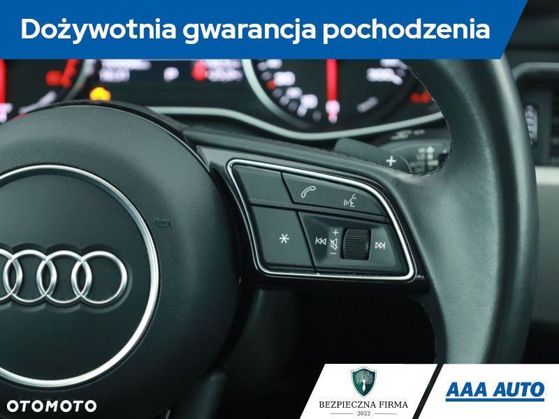 Audi A4 Limousine - 21