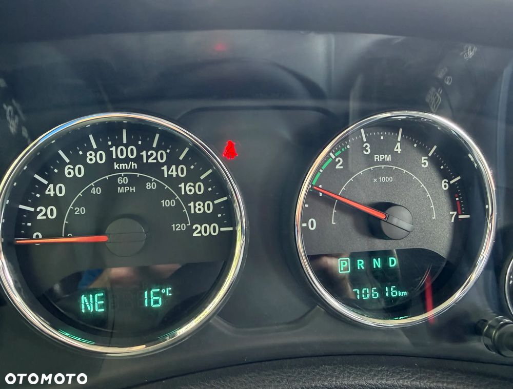 Jeep Wrangler - 9