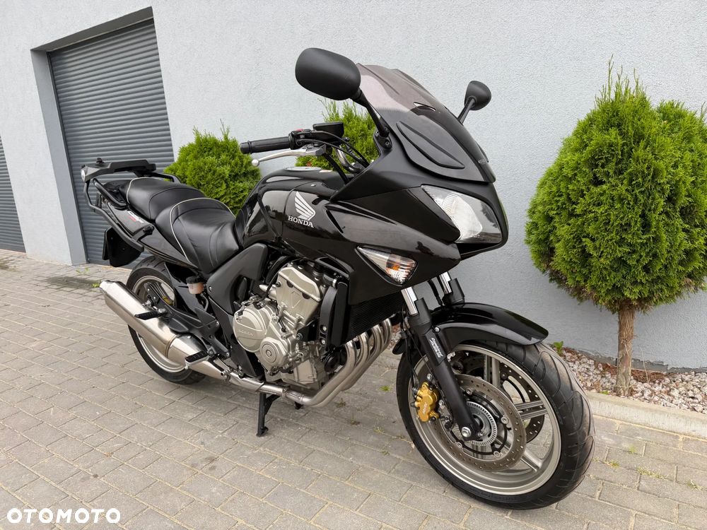 Honda CBF - 4