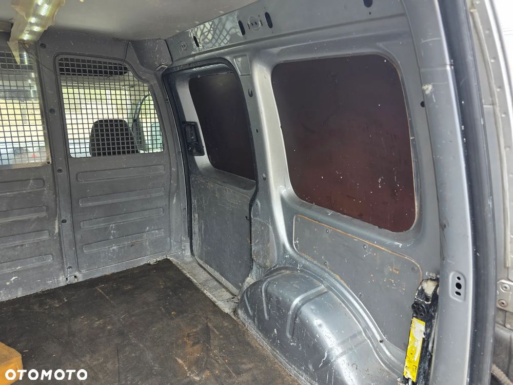 Volkswagen Caddy - 20