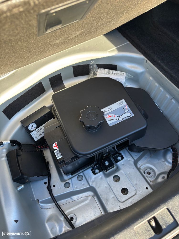 Audi A4 2.0 TDI Sport - 32