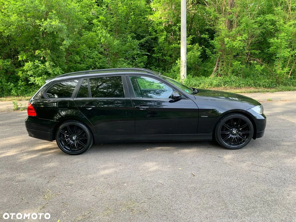 BMW Seria 3 318i - 5