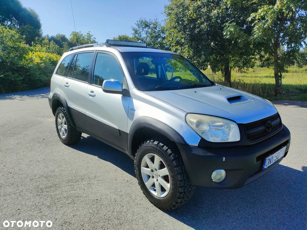 Toyota RAV4 2.0 D-4D 4x4 - 20