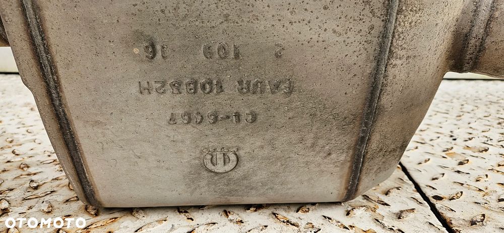 Chrysler Pacifica 2016- 3.6 V6 Kompletny układ wydechowy Tłumik kompletny końcowy środkowy - 6