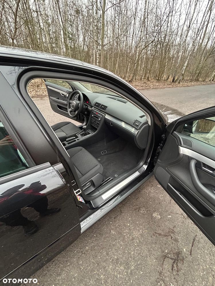 Audi A4 Limousine 2.0 TDI DPF - 18