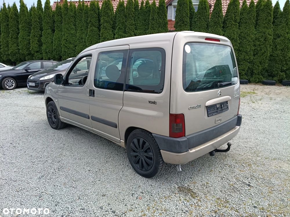 Citroën Berlingo 1.6i Pakiet Plus - 21
