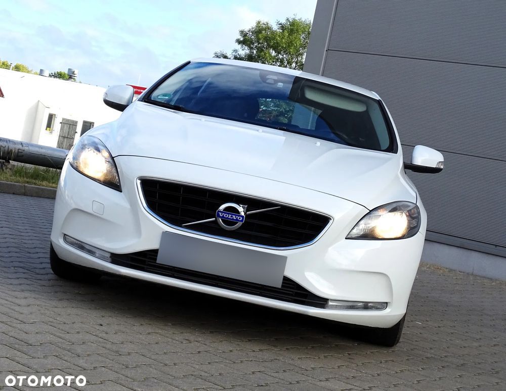 Volvo V40 D2 - 2
