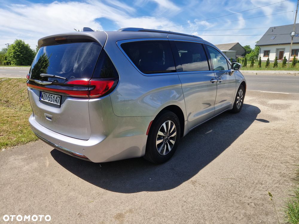 Chrysler Pacifica - 7