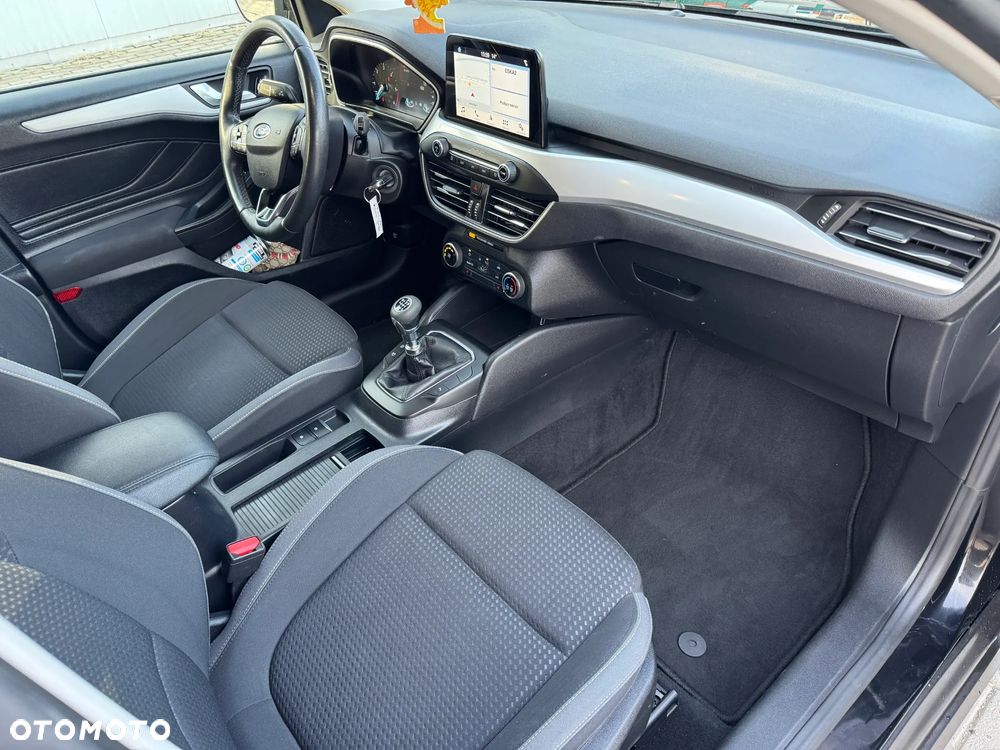 Ford Focus 1.5 EcoBlue Connected - 11