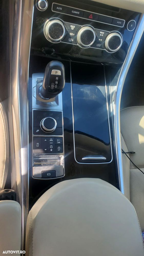 Land Rover Range Rover 3.0L TDV6 HSE - 9
