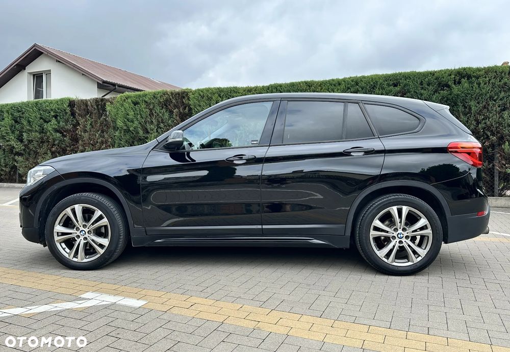 BMW X1 xDrive18d Sport Line - 30