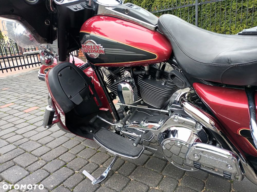 Harley-Davidson FLHTCU Ultra - 8