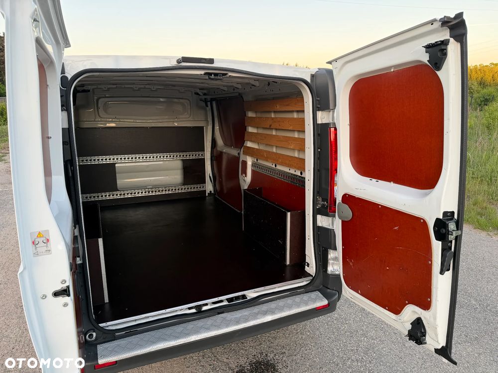 Opel VIVARO*100%oryginał*klima*pełbny blaszak*DUŻO ZDJĘĆ - 17
