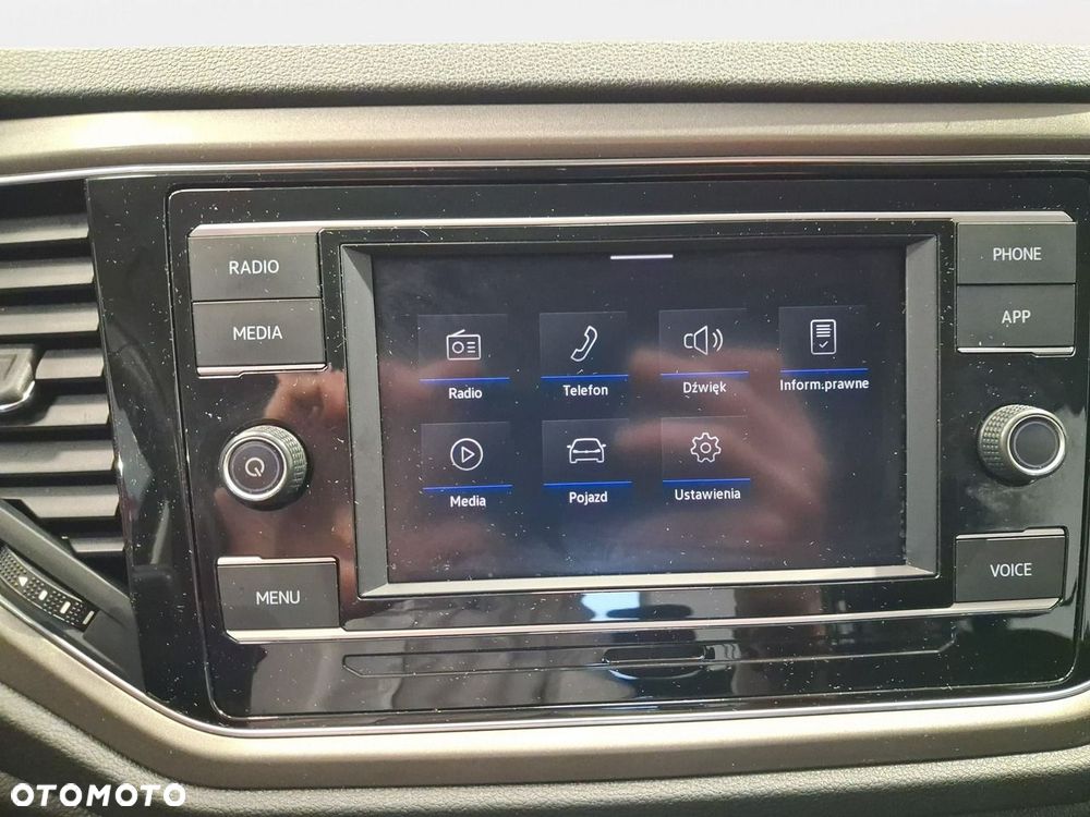 Volkswagen T-Roc - 24