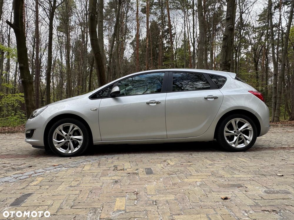 Opel Astra - 8