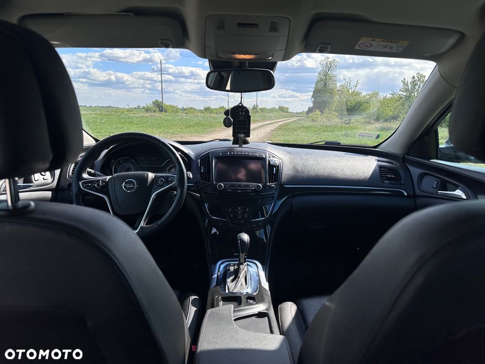 Opel Insignia - 8