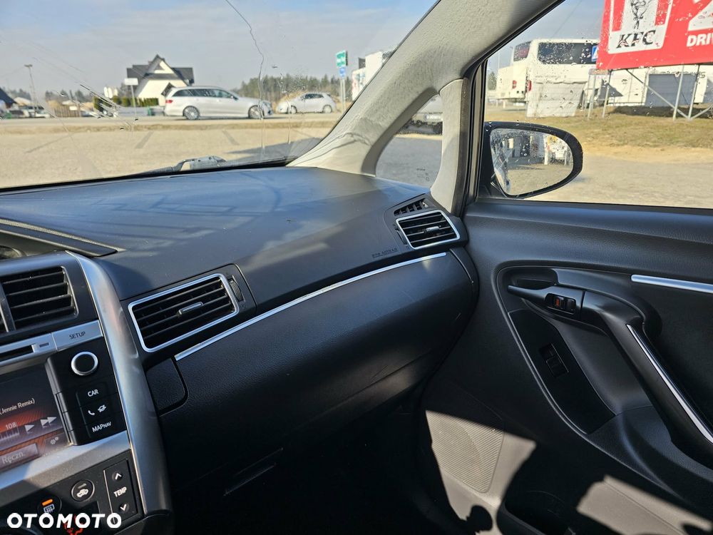 Toyota Verso 1.6 D-4D 7-Sitzer Start/Stop Executive - 31