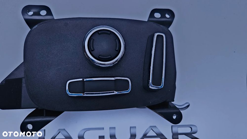 Jaguar XJ 351 LIFT 2015- Panel sterowania fotelem lewym Panel fotela lewy FW93-14B566-EB - 3