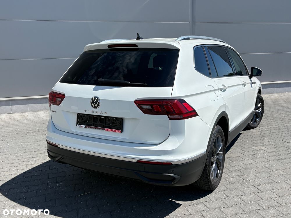 Volkswagen Tiguan Allspace 2.0 TDI SCR Comfortline - 9