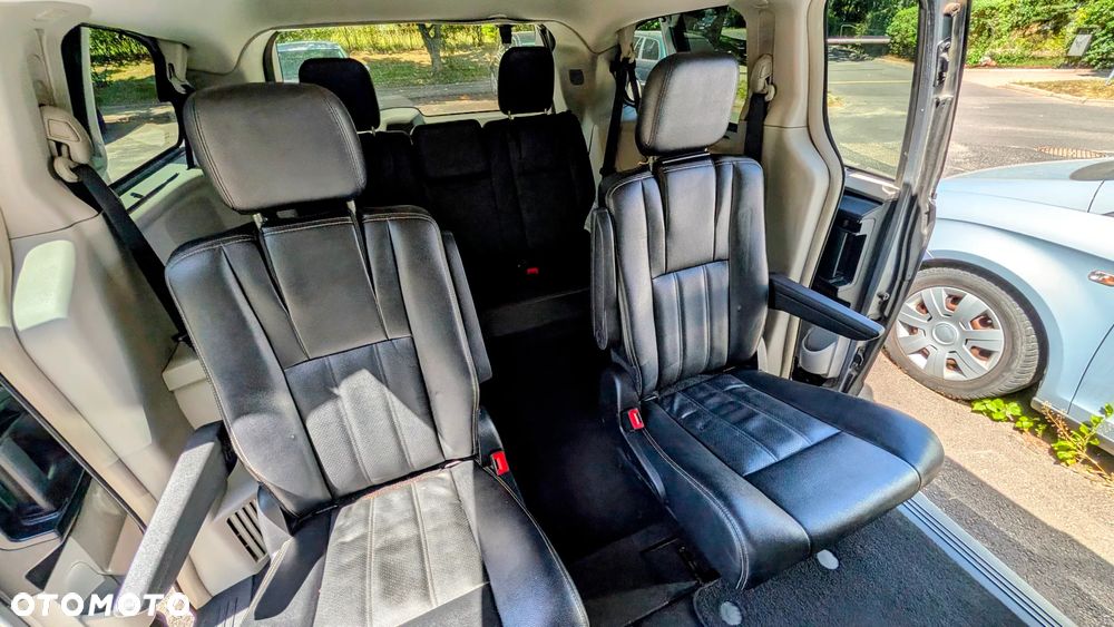 Chrysler Town & Country 3.6 Touring - 6