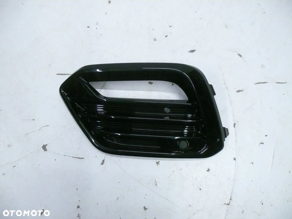 SEAT ATECA CUPRA KRATKA ZDERZAKA LEWA