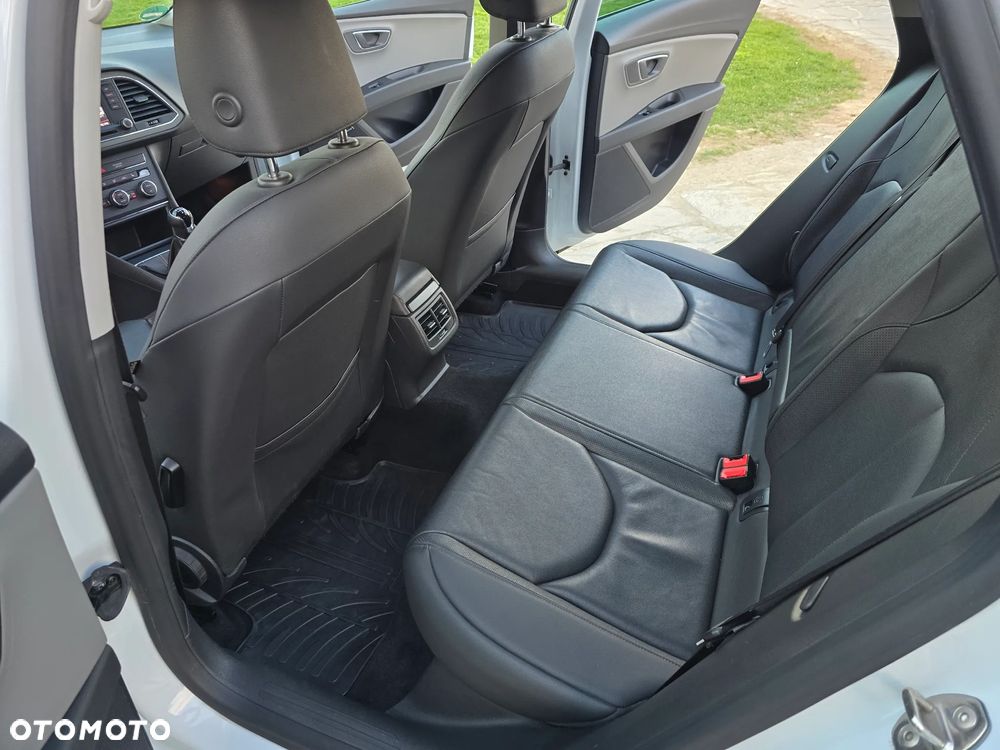Seat Leon 2.0 TDI DPF Start&Stop XCELLENCE - 23