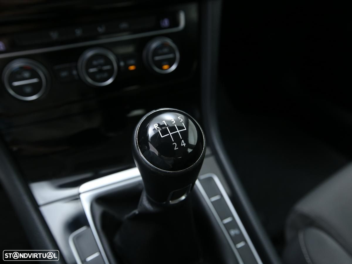 VW Golf - 20