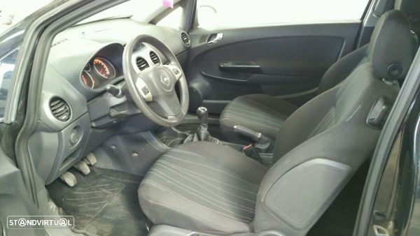Para Peças Opel Corsa D (S07) - 4