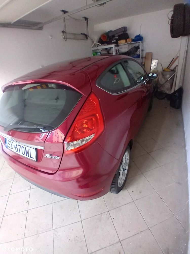Ford Fiesta 1.6 TDCi DPF Trend - 7