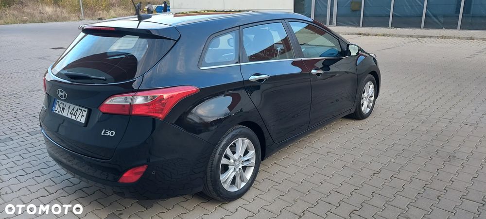 Hyundai i30 1.6 CRDi Premium - 9