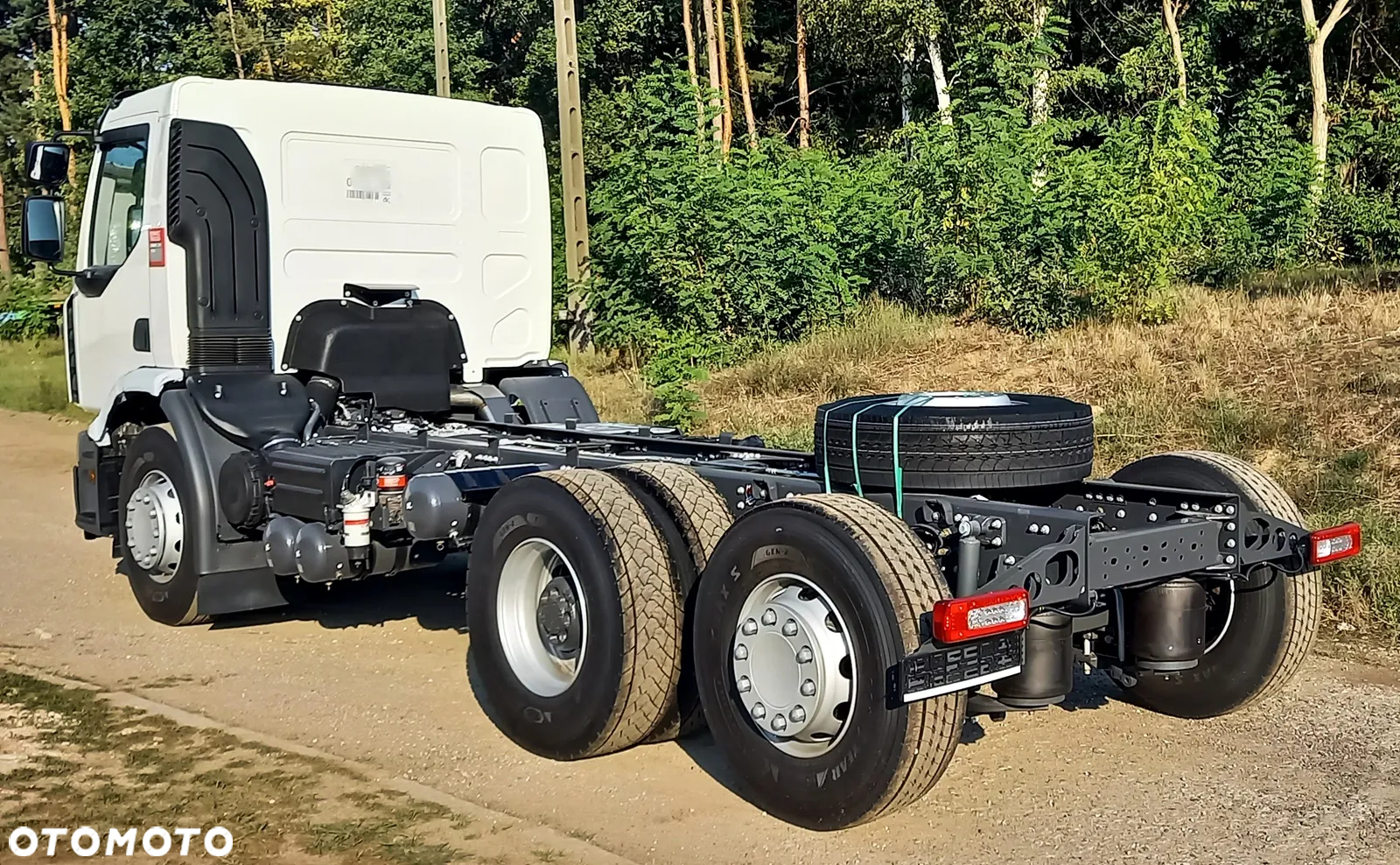 Renault D 26 WIDE P6X2 ŚMIECIARKA 320E6 - 3