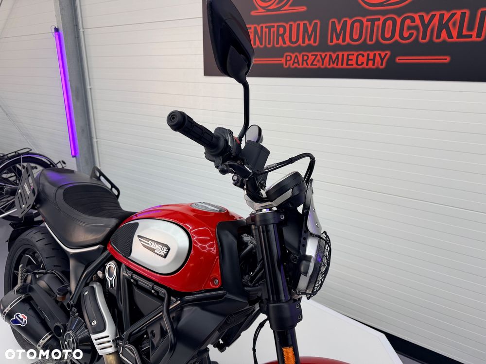 Ducati Scrambler - 9
