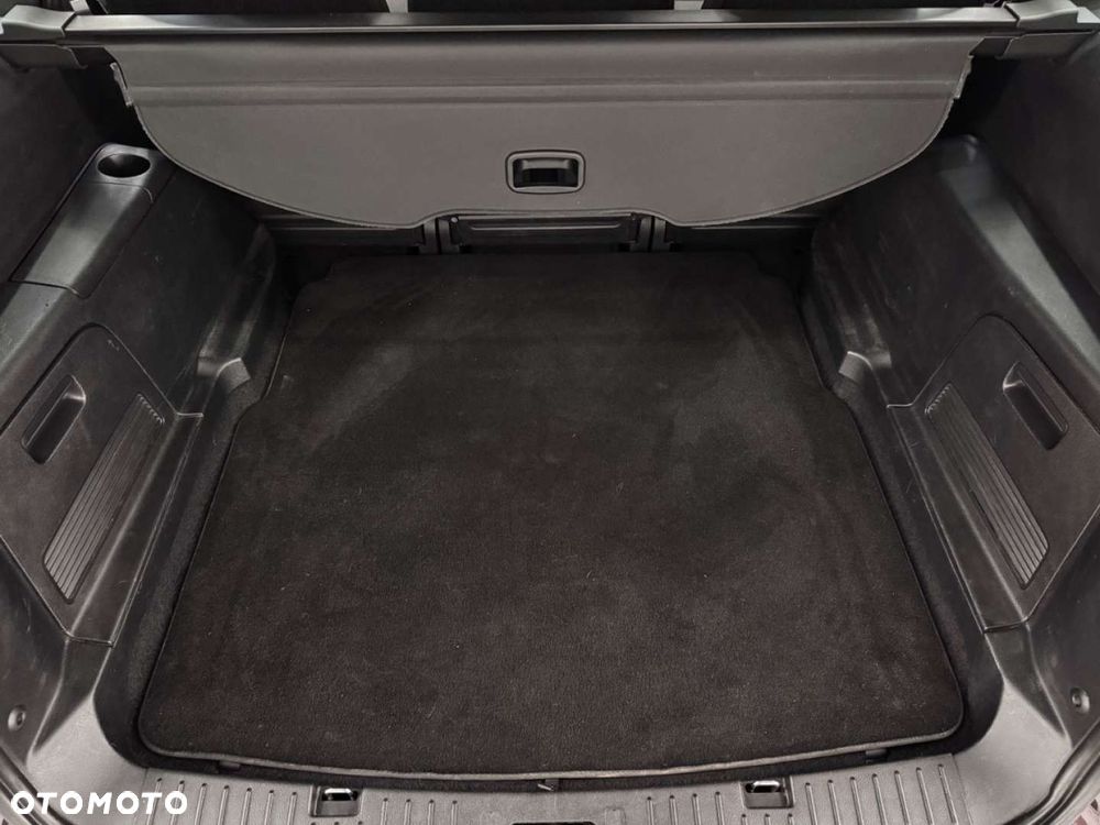 Ford S-Max - 37