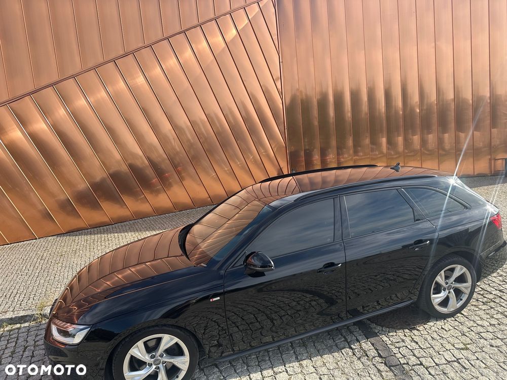 Audi A4 Avant 40 TDI S tronic S line - 3