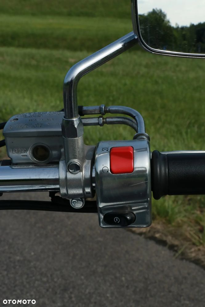 Kawasaki VN - 15