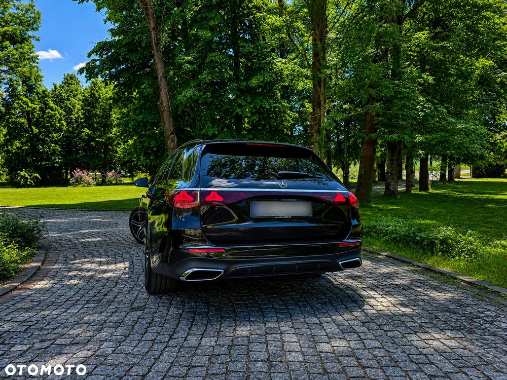 Mercedes-Benz Klasa E 220 d 4Matic 9G-TRONIC Edition AMG Line - 11