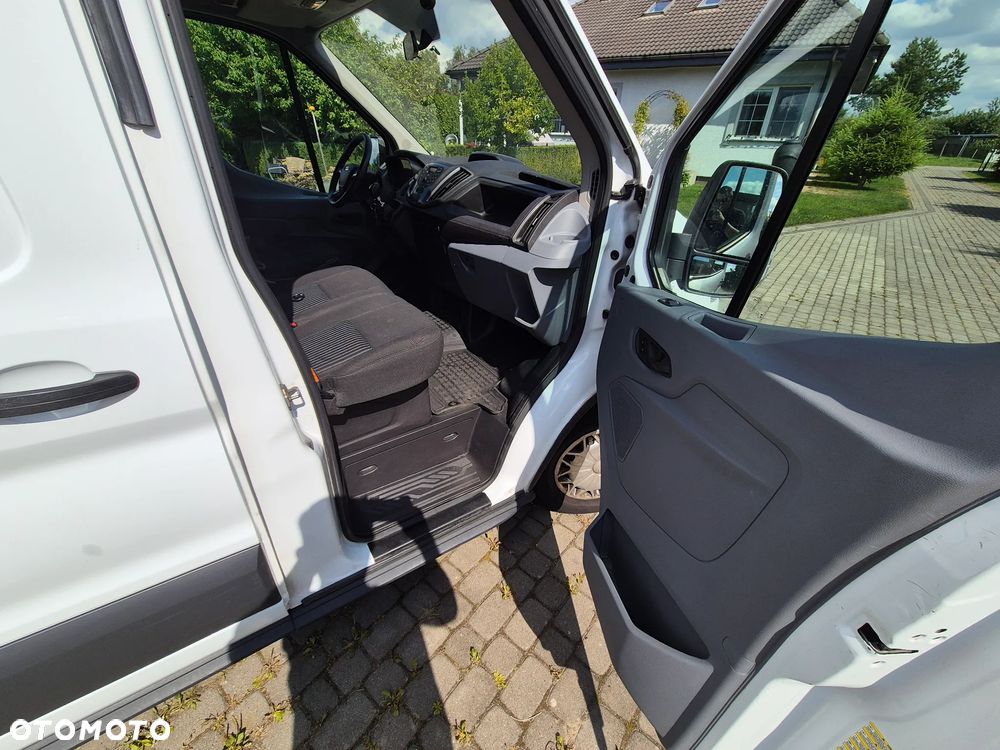 Ford Transit - 8