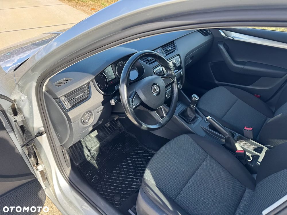 Skoda Octavia 1.0 TSI Joy - 5