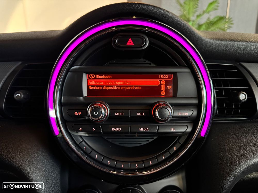 MINI 3 Portas - 19
