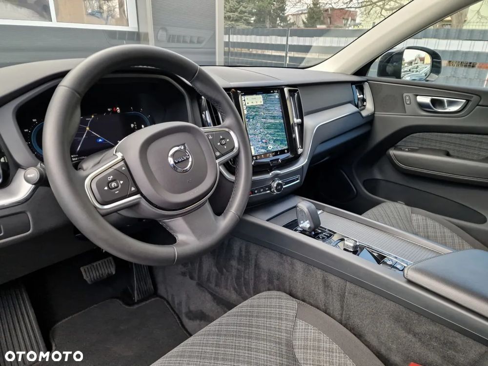 Volvo XC 60 B4 D AWD Core - 18