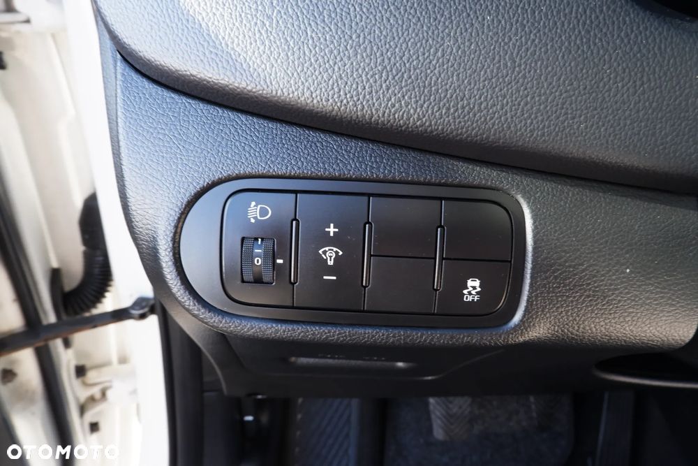 Kia Carens 1.6 GDI L EU6 - 16