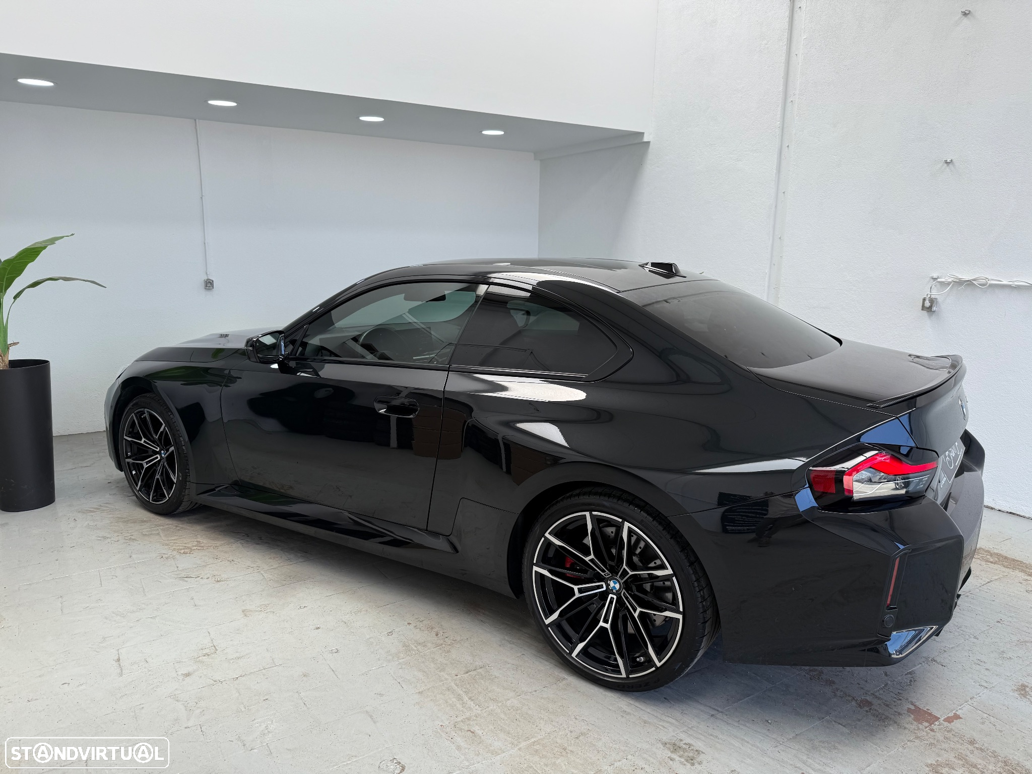 BMW M2 Auto - 3
