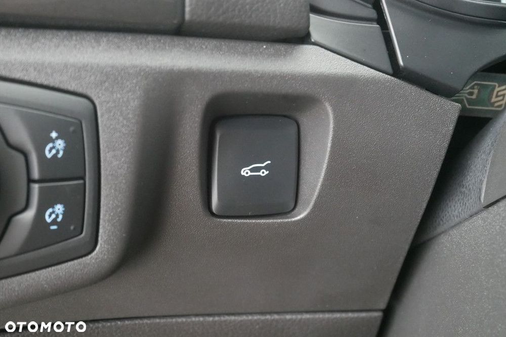 Ford Mondeo 2.0 EcoBlue Titanium - 18