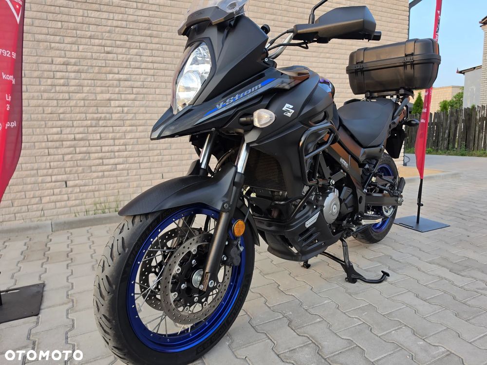Suzuki V-STROM - 8