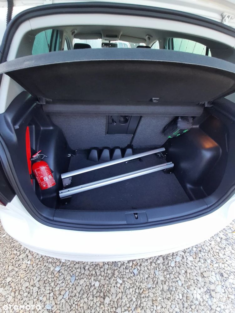 Volkswagen Golf Plus 1.2 TSI BlueMotion Technology Comfortline - 14