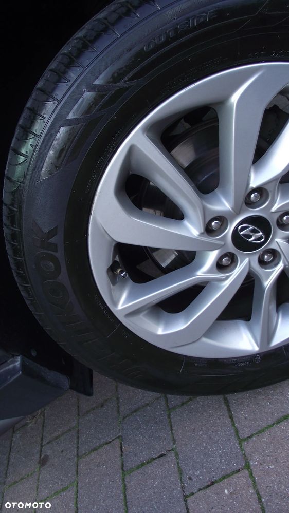 Hyundai Tucson 1.6 GDI BlueDrive Design 2WD - 35