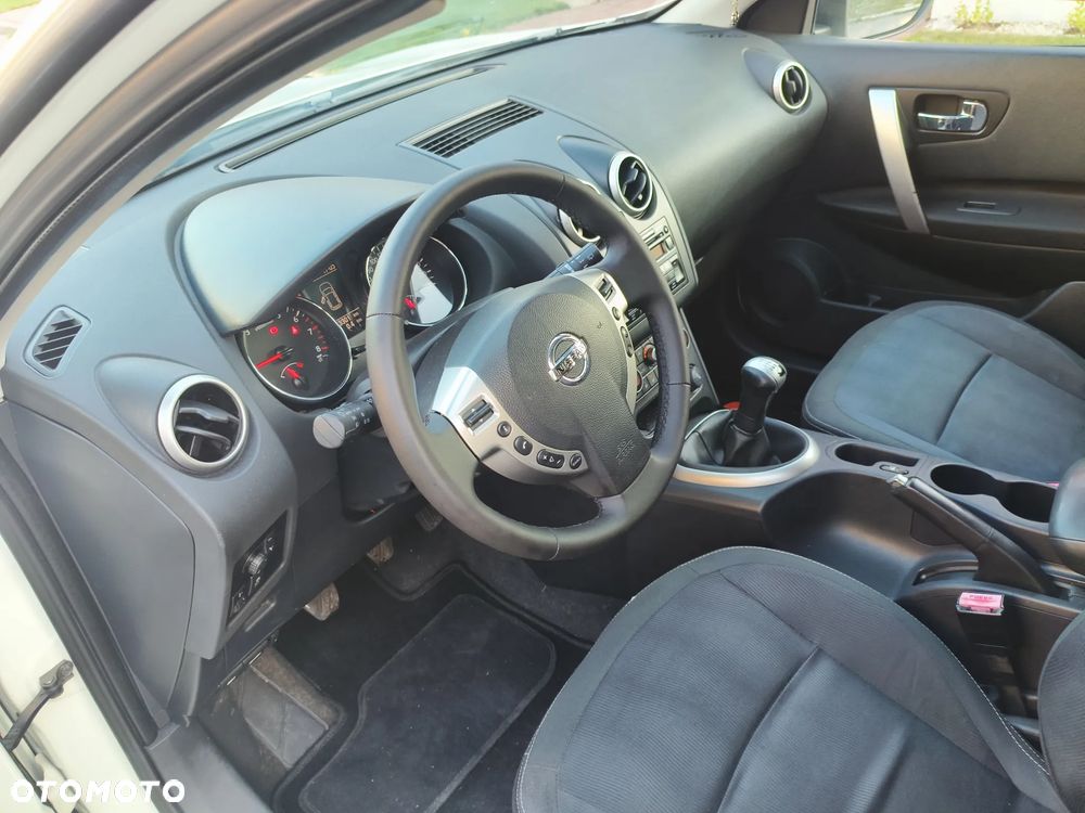 Nissan Qashqai+2 1.6 acenta - 10