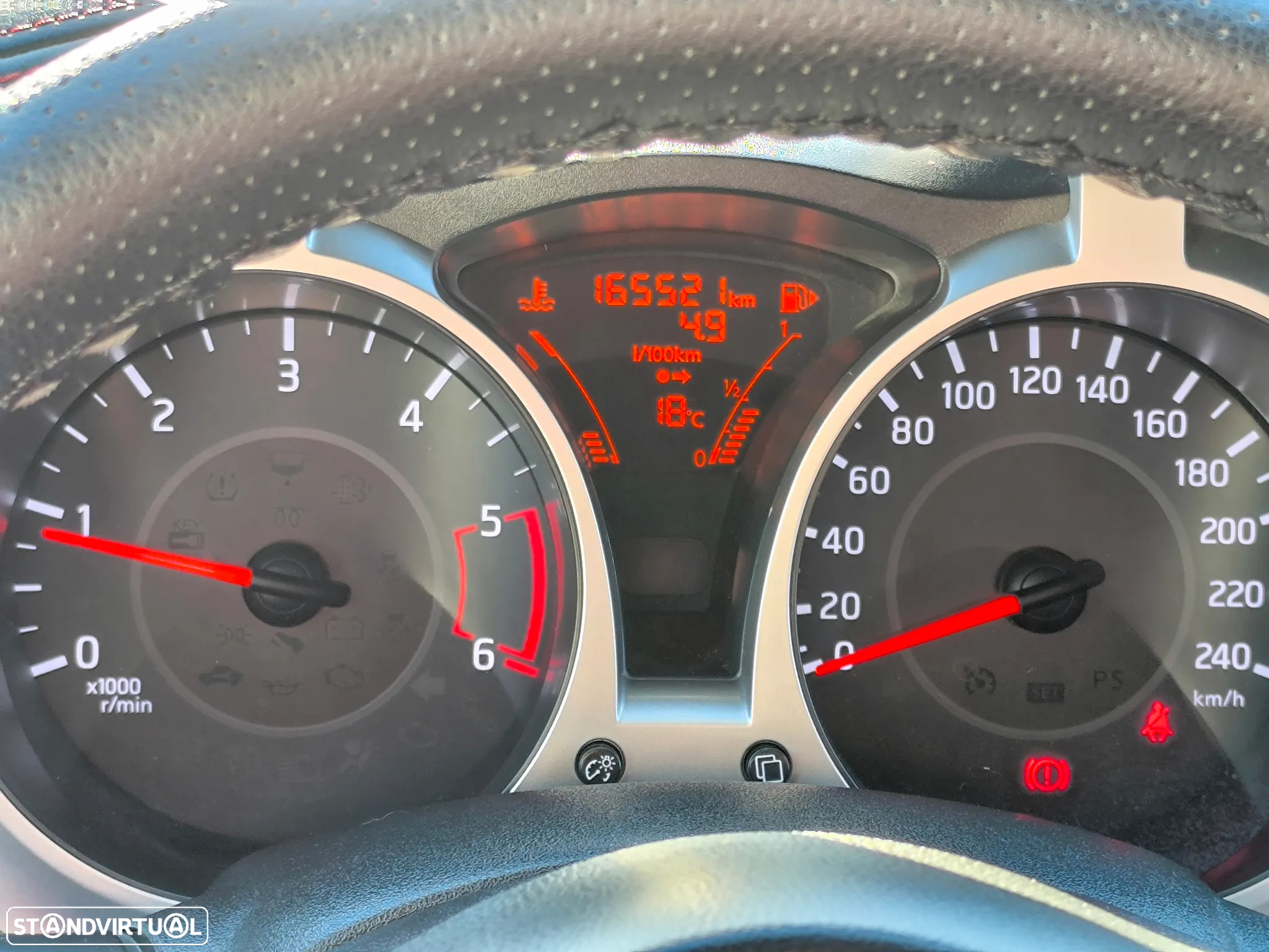 Nissan Juke 1.5 dCi Tekna S P.Ext.2 Red D. - 6