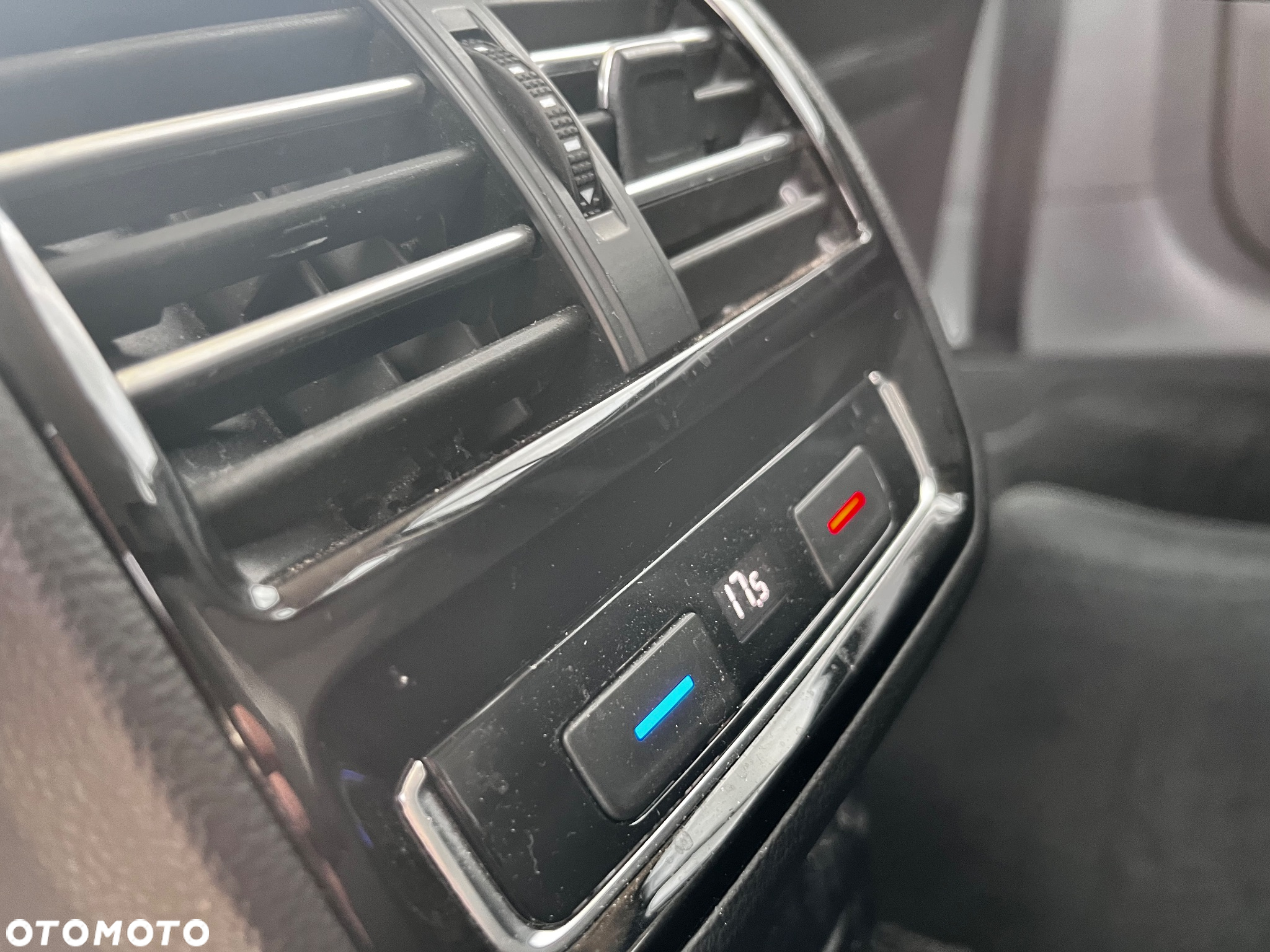 Volkswagen Passat 1.8 TSI BMT Comfortline DSG - 25